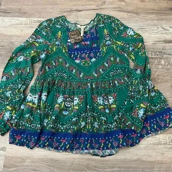 Matilda Jane Womens M Make Believe Evergreen Boho Peasant Festival Top NWT - Picture 2 of 5
